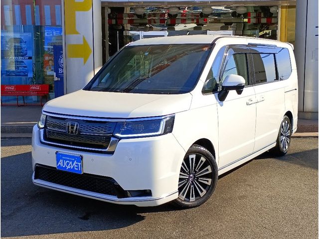 HONDA / STEPWAGON e:HEV SPADA