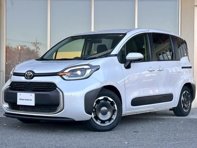TOYOTA / SIENTA HYBRID