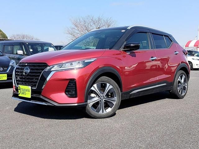 NISSAN / KICKS
