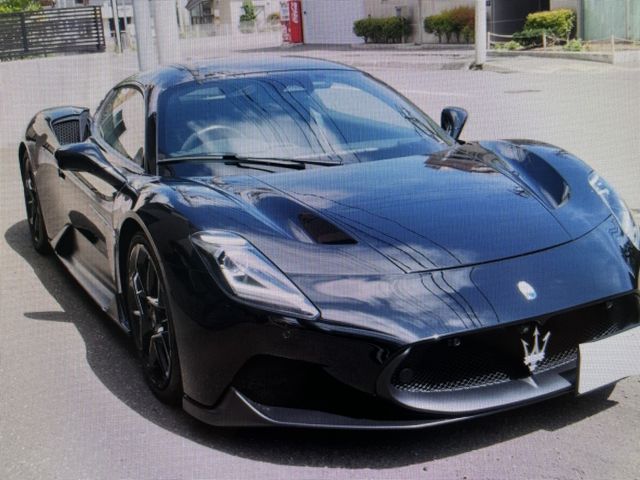 MASERATI / MASERATI MC20