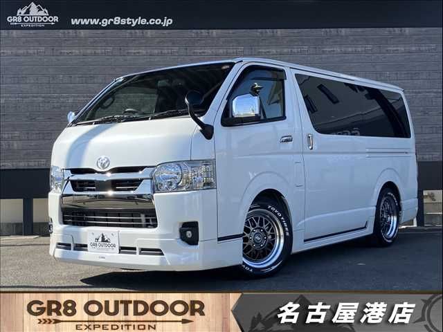 TOYOTA / HIACE van 4WD