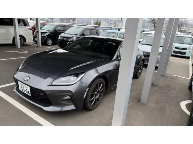 TOYOTA / GR86