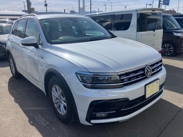 VOLKSWAGEN / VOLKSWAGEN TIGUAN