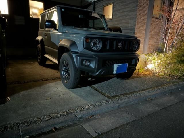 SUZUKI / JIMNY SIERRA