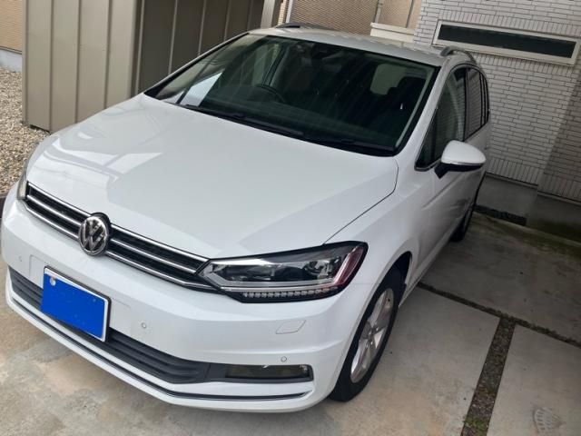 VOLKSWAGEN / VOLKSWAGEN GOLF TOURAN