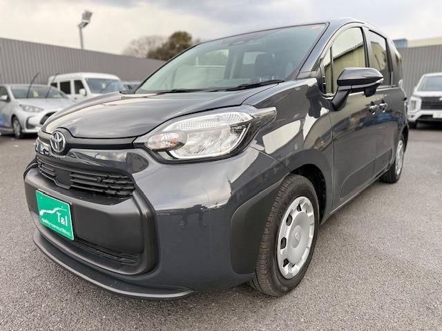 TOYOTA / SIENTA HYBRID