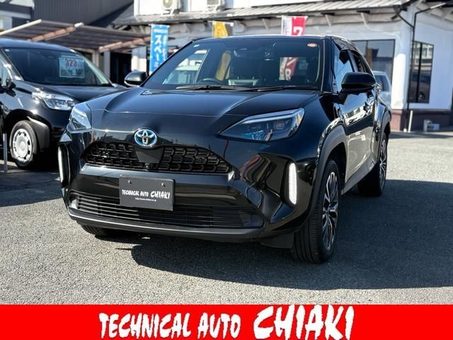 TOYOTA / YARIS CROSS HYBRID
