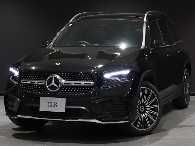 MERCEDES BENZ / MERCEDES BENZ GLB