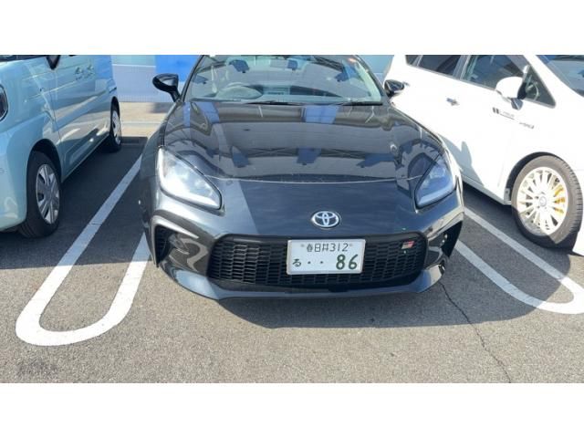 TOYOTA / GR86