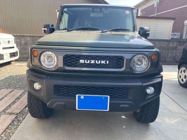 SUZUKI / JIMNY SIERRA