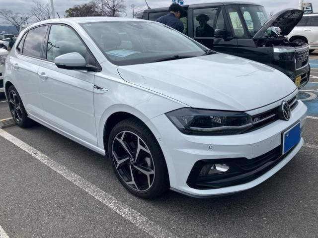 VOLKSWAGEN / VOLKSWAGEN POLO