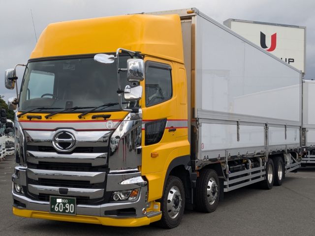 Japanese used car Ref# 1524484 HINO / PROFIA