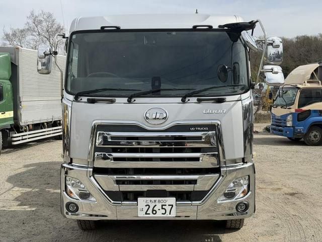 NISSAN DIESEL / Quon