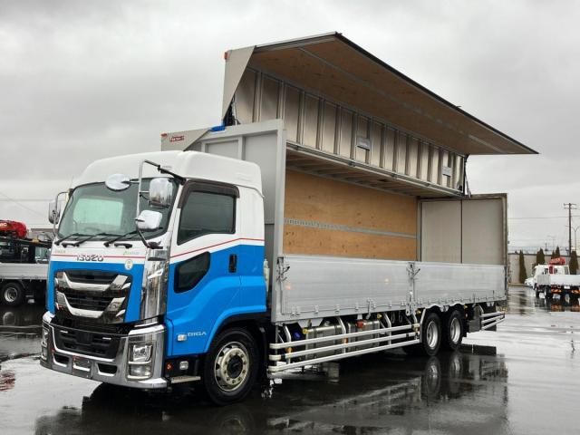 ISUZU / GIGA