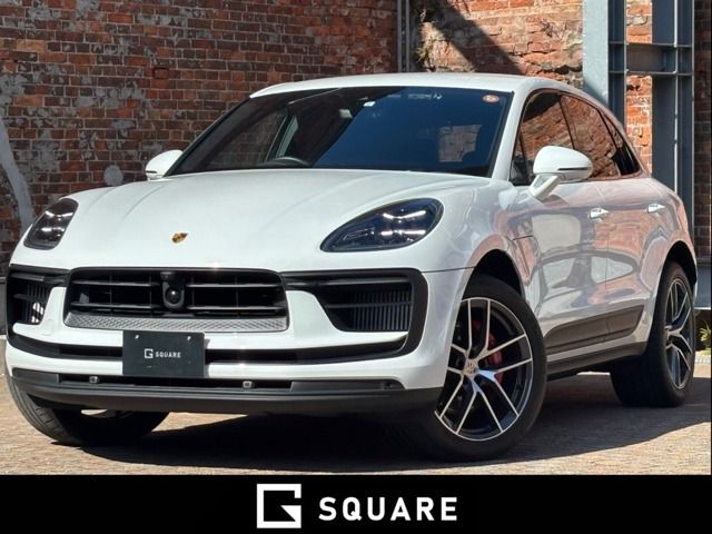 PORSCHE / PORSCHE Macan