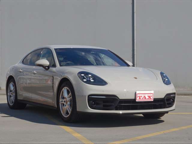 PORSCHE / PORSCHE PANAMERA