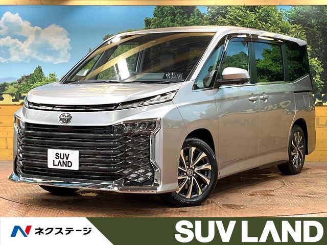 TOYOTA / VOXY HYBRID