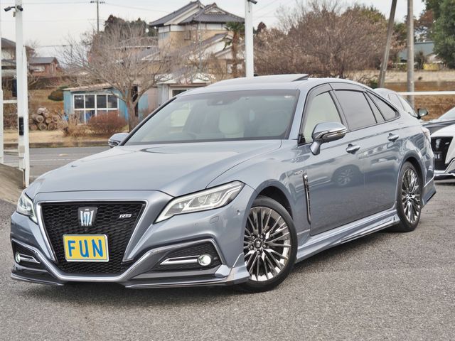 TOYOTA / CROWN sedan hybrid