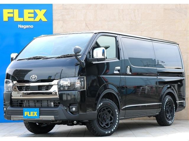 TOYOTA / HIACE van 4WD
