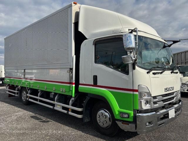 Japanese used car Ref# 1525830 ISUZU / FORWARD