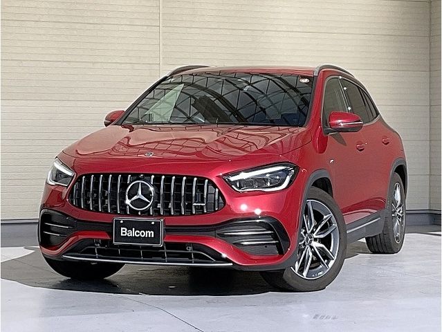MERCEDES BENZ / MERCEDES AMG GLA class