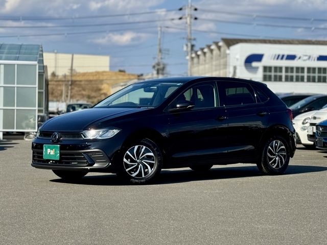 VOLKSWAGEN / VOLKSWAGEN POLO