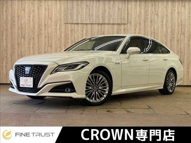 TOYOTA / CROWN sedan hybrid
