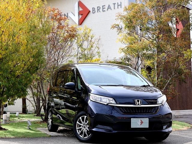 HONDA / FREED