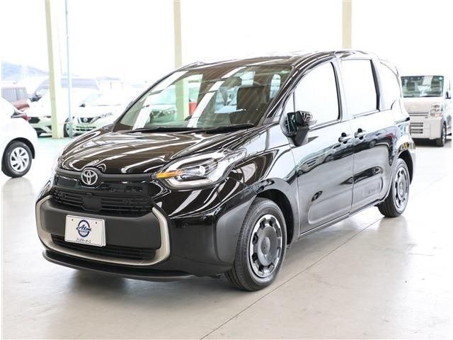 TOYOTA / SIENTA HYBRID
