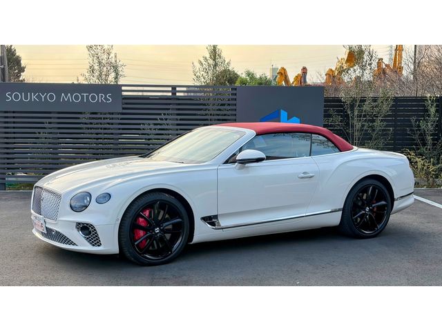 BENTLEY / BENTLEY open