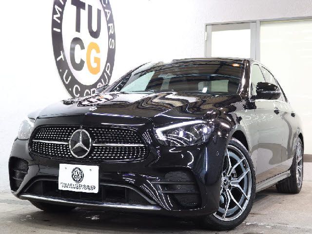 MERCEDES BENZ / MERCEDES BENZ E class sedan