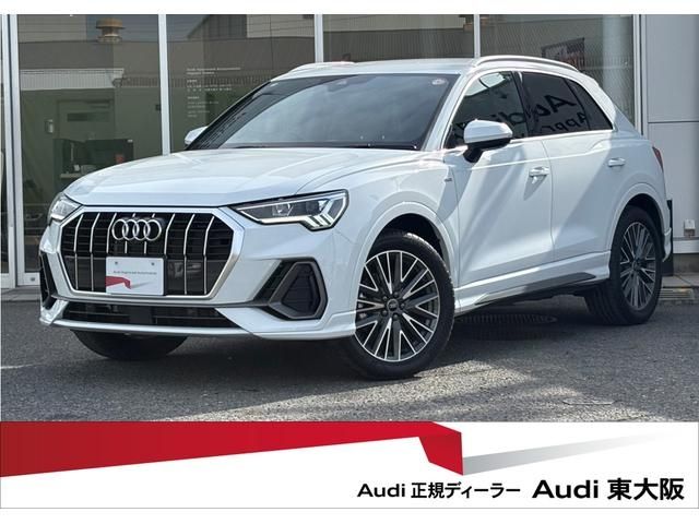 AUDI / AUDI Q3