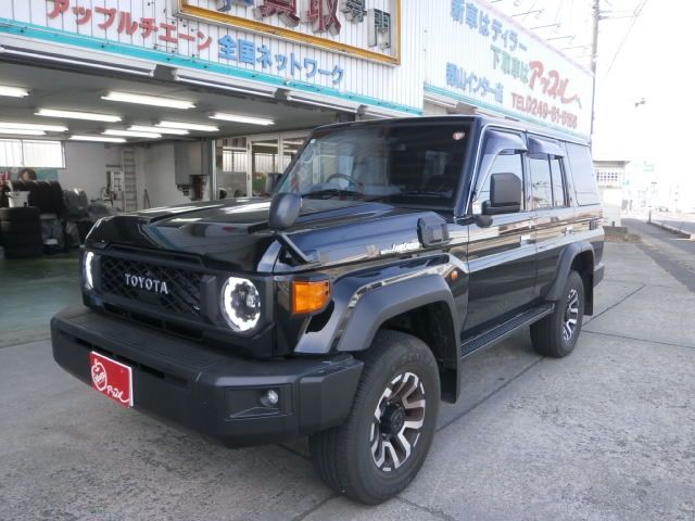 TOYOTA / LANDCRUISER 70