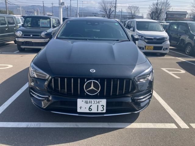 MERCEDES BENZ / MERCEDES BENZ CLA Shooting Brake