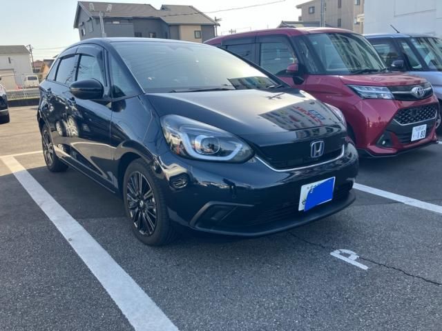 Japanese used car Ref# 1527046 HONDA / FIT e:HEV