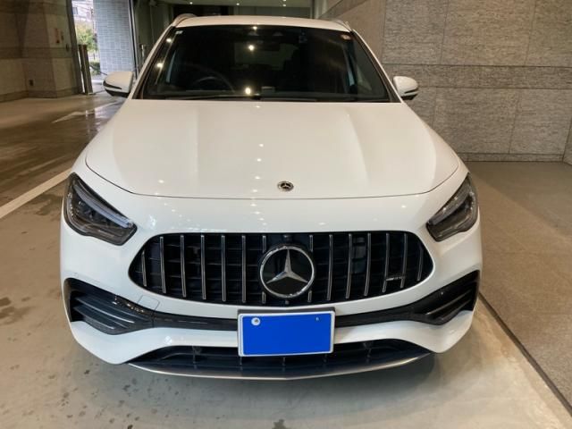 MERCEDES BENZ / MERCEDES AMG GLA class