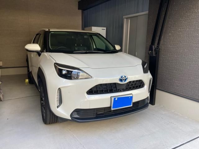 TOYOTA / YARIS CROSS HYBRID