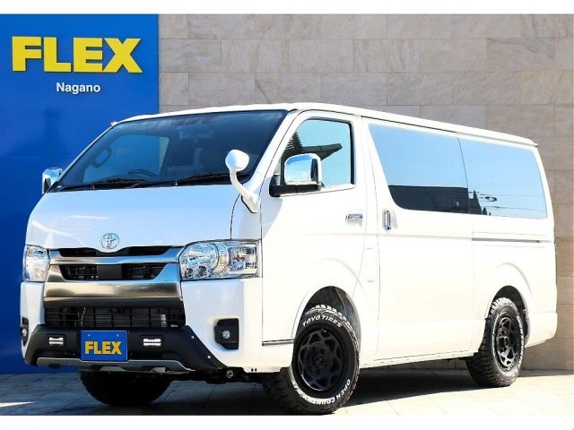 TOYOTA / HIACE van 4WD