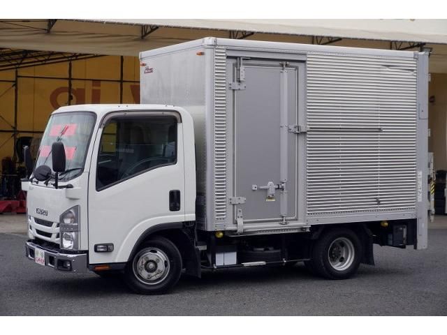ISUZU / ELF
