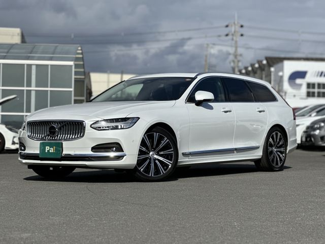 VOLVO / VOLVO V90