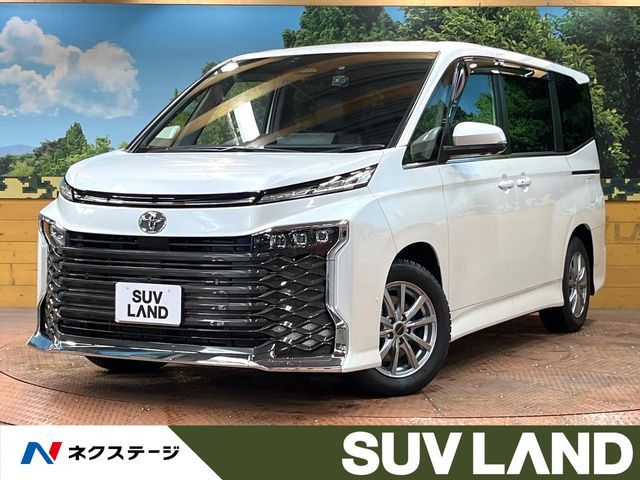 TOYOTA / VOXY HYBRID