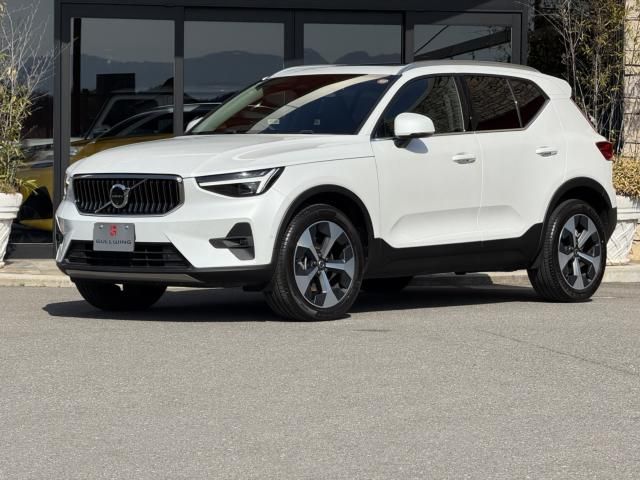 VOLVO / VOLVO XC40