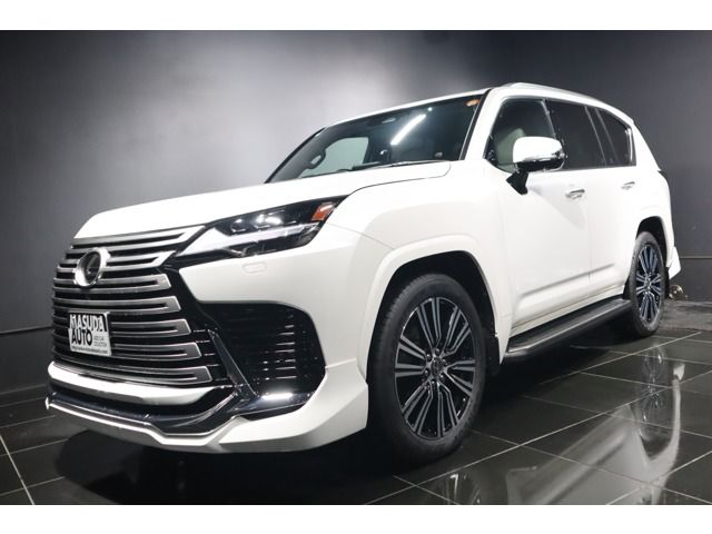 TOYOTA / LEXUS LX600