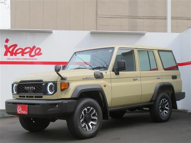 TOYOTA / LANDCRUISER 70