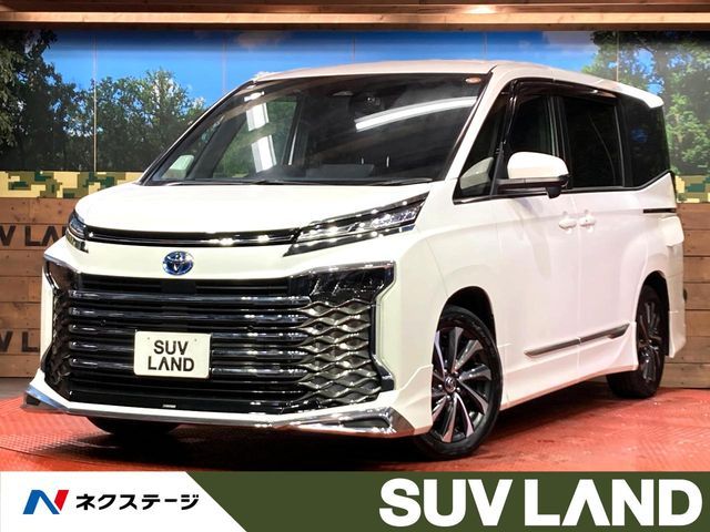 TOYOTA / VOXY HYBRID