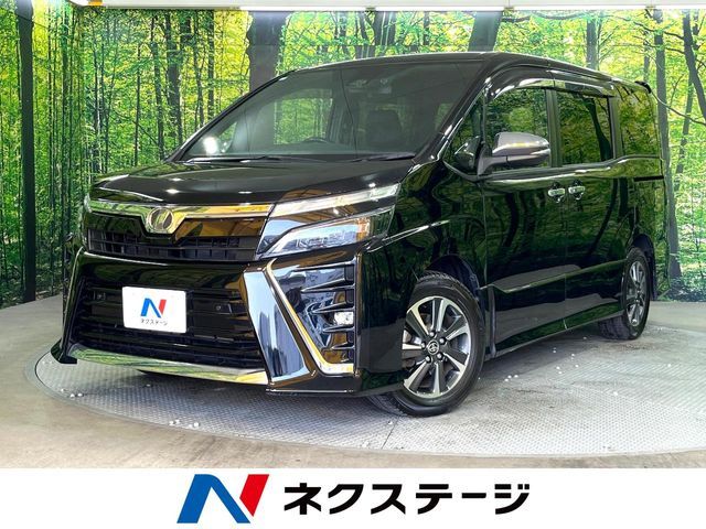 TOYOTA / VOXY