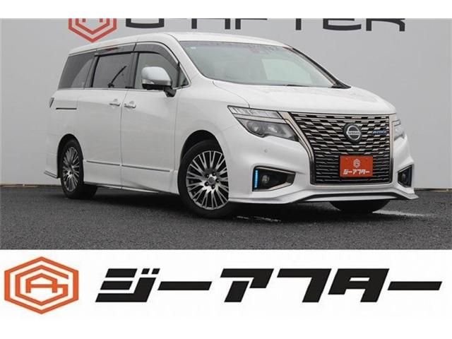 NISSAN / ELGRAND  4WD