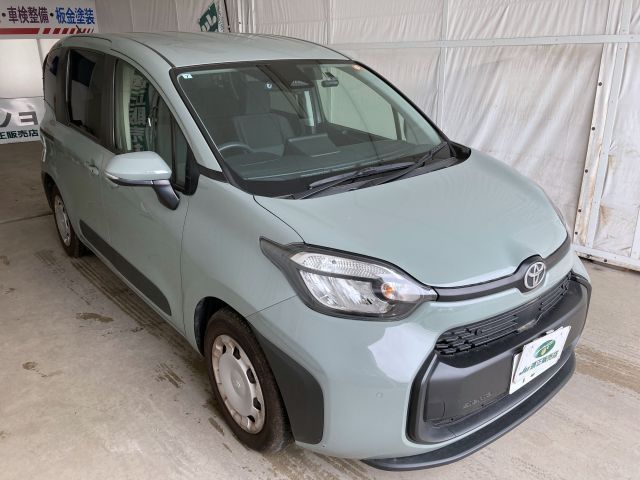 TOYOTA / SIENTA HYBRID