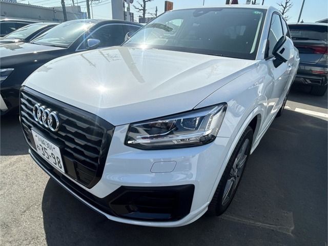 AUDI / AUDI Q2