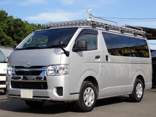 TOYOTA / HIACE van 1.25t 2WD